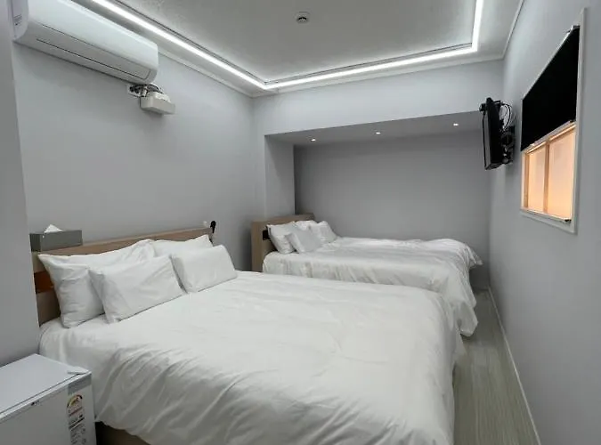 Winwin Pensión *
